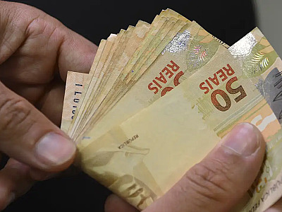 Governo de SP define salário mínimo estadual de R$ 1.640