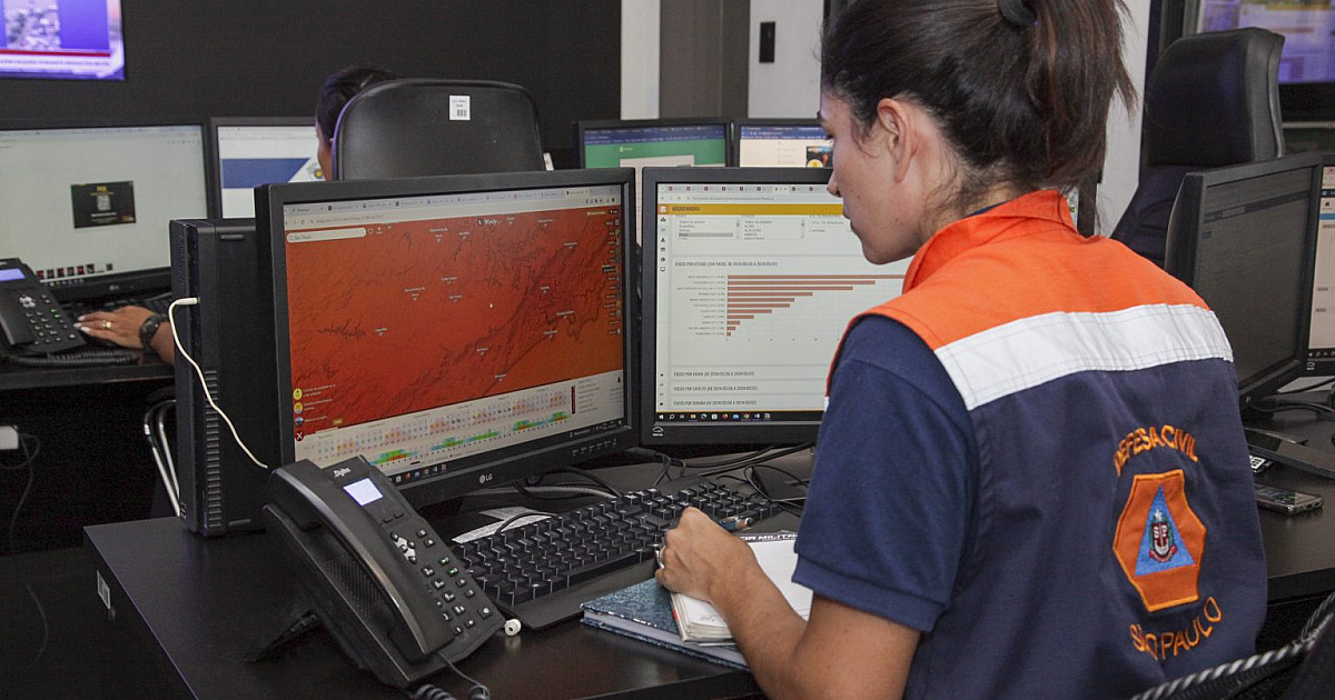 Defesa Civil do Estado alerta para chuvas de 150 mm e ventos intensos entre sexta e domingo no Litoral Norte