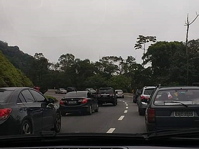 Calor continua, mas previsão do tempo alerta para pancadas de chuva no feriado da Páscoa