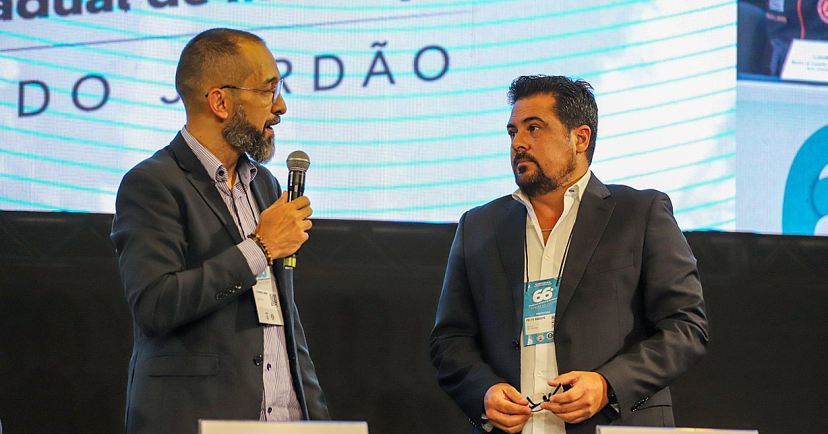 Felipe Augusto destaca resiliência de São Sebastião em palestra no 66º Congresso Estadual de Municípios
