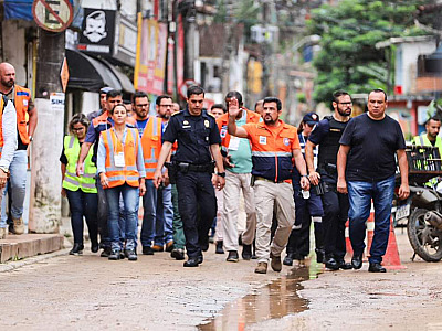 Moradores da Vila Sahy participam de Simulado para saber como agir em emergência com chuvas de verão