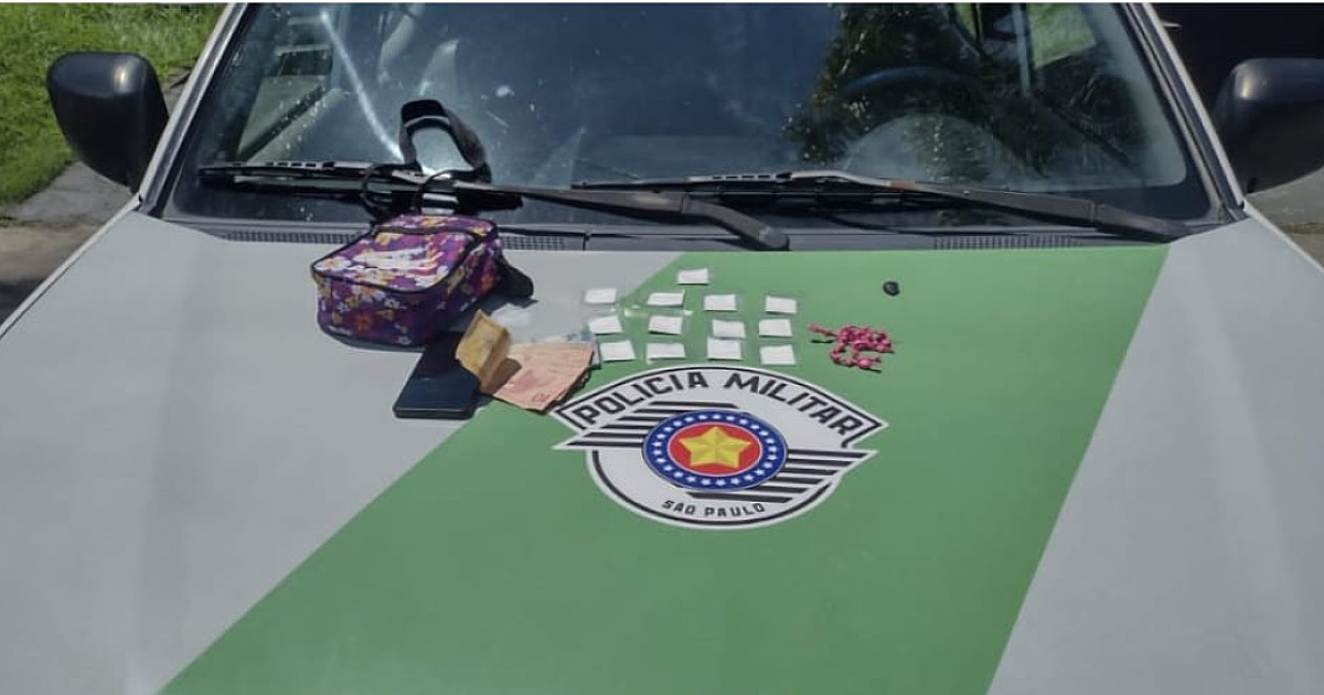 Mulher é presa vendendo crack e cocaína na região Norte de Caraguatatuba