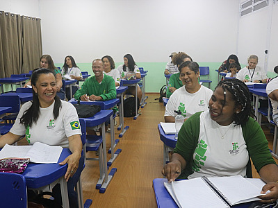 IFSP abre inscrição no Ensino Médio e curso Técnico para jovens e adultos em Caraguatatuba