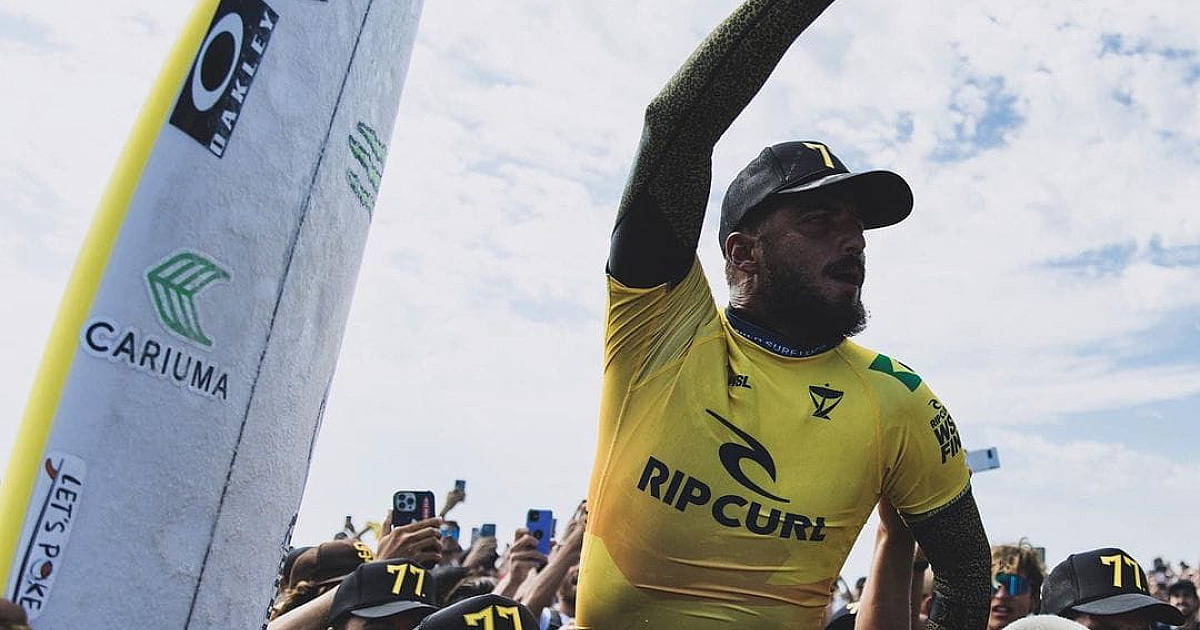 Anfitrião de campeonato com seu nome, Filipe Toledo tem "missão pessoal" em fazer um mundo melhor para novos surfistas