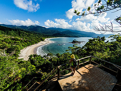 Ilhabela lança campanha “Muito Mais que Praia” na WTM 2025 e destaca a cidade como destino de ecoturismo o ano inteiro