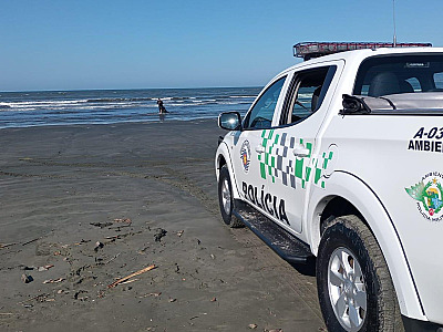 Polícia Ambiental apreende 40 quilômetros de rede no litoral