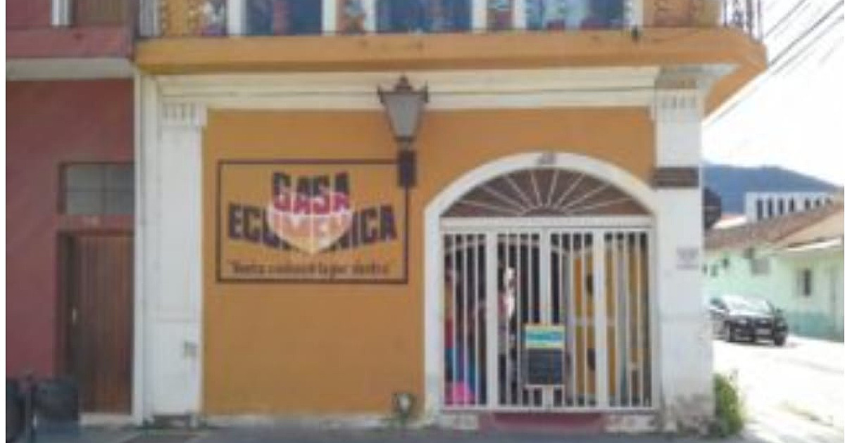 Loja em São Sebastião se destaca por reunir artigos cênicos e amor para todos