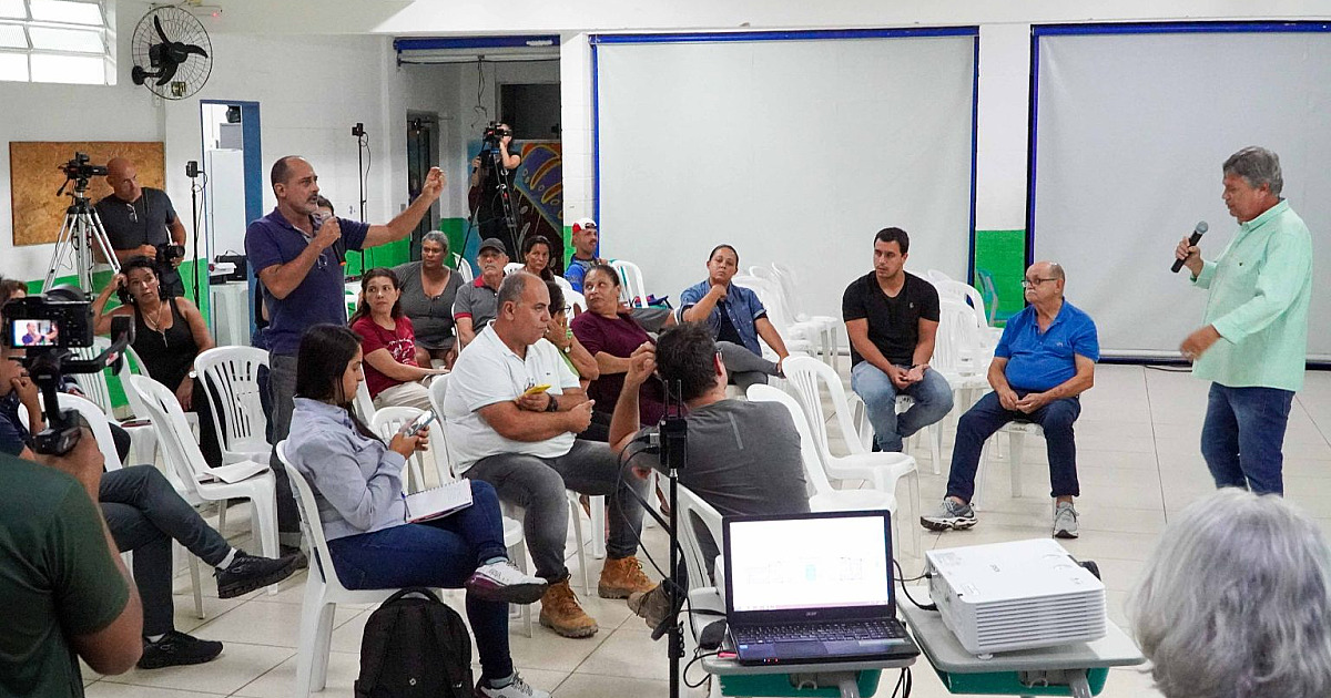 Reunião pública traz esclarecimentos sobre obra da nova Escola Cívico Municipal do Itaguassu