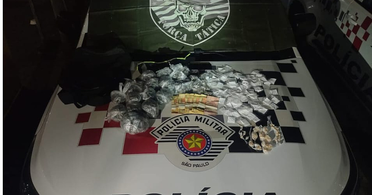 PM prende 4 por tráfico de drogas em Caraguatatuba