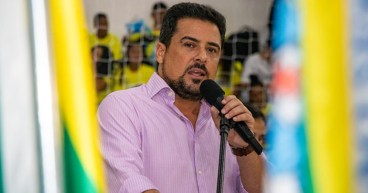 Prefeito de São Sebastião Felipe Augusto participa da abertura dos Jogos Interescolares 2022