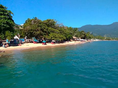 A praia do Perequê, em Ilhabela, é uma das praias impróprias esta semana no Litoral Norte.