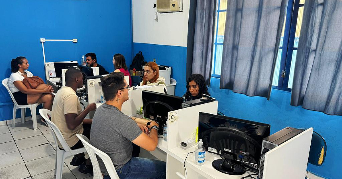Caraguatatuba inicia semana com 285 vagas de emprego