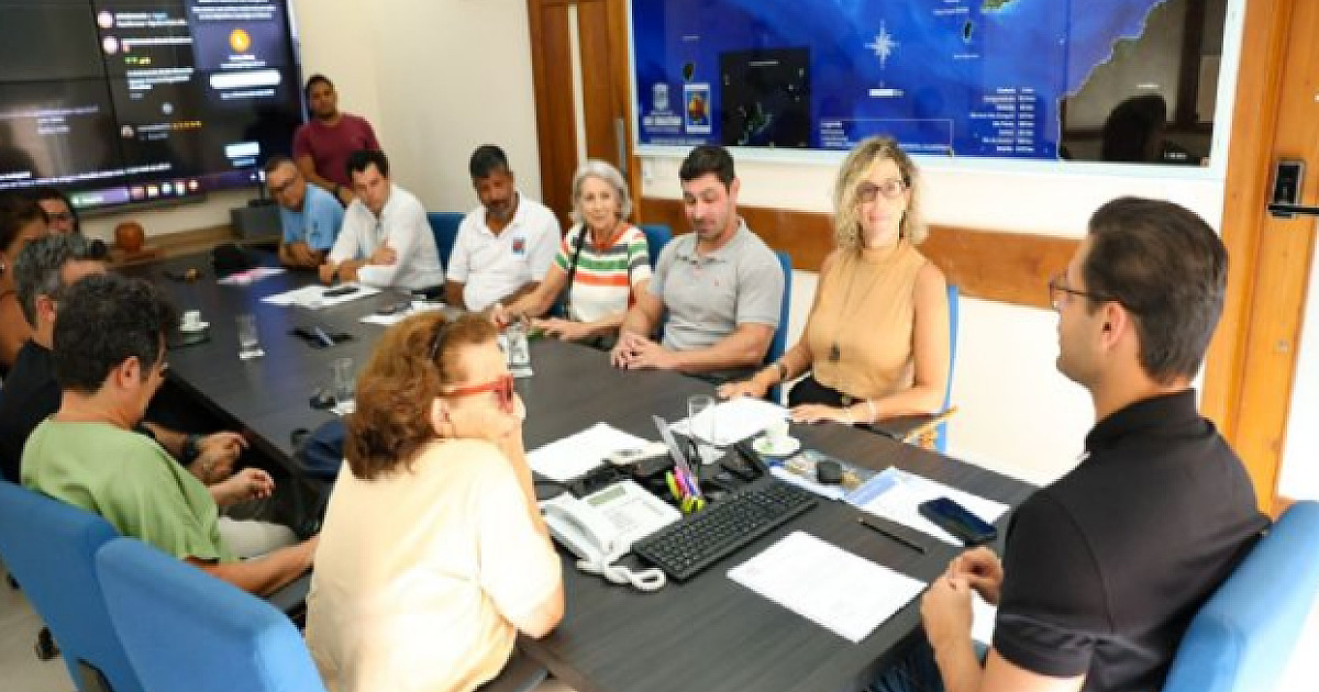 Prefeito Reinaldinho recebe representantes de Associações de Maresias