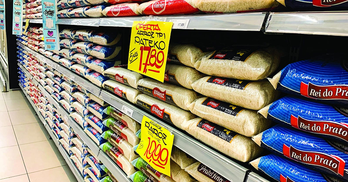 Alta de preços provoca ida em massa aos supermercados: "A gente compra hoje, pois não sabe se terá condições de compra amanhã", diz dona de casa
