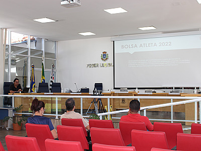 Secretarias de Esporte e Lazer, Cultura e Educação prestam contas na Câmara Municipal