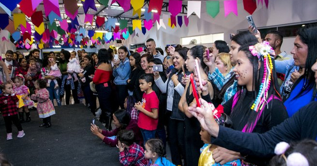 Festividades culturais do mês de junho levam mais de 25 mil pessoas às escolas da rede municipal