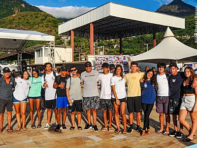 Alunos da Escola de Vela de Ilhabela se integram às tripulações da Copa Mitsubishi