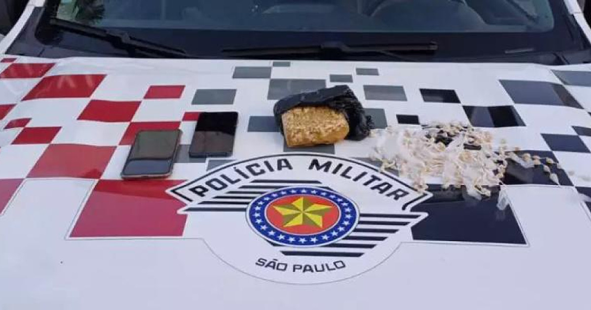 Força Tática prende traficante e apreende comparsa adolescente em Caraguá