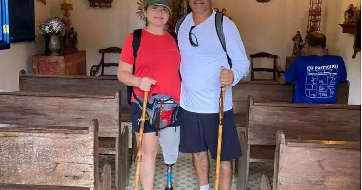 Com perna mecânica, moradora de Ubatuba vai até Aparecida para agradecer e repercute nas redes sociais