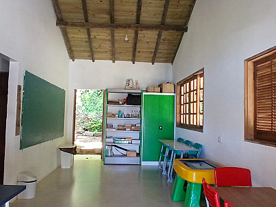 Toninho Colucci entrega nova escola municipal na comunidade da Figueira em Ilhabela