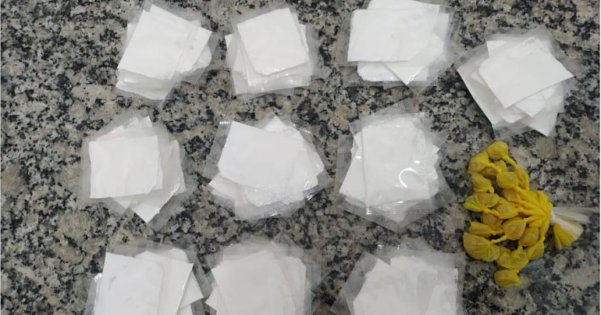 PM prende traficante com cocaína e crack em biqueira do Sumaré