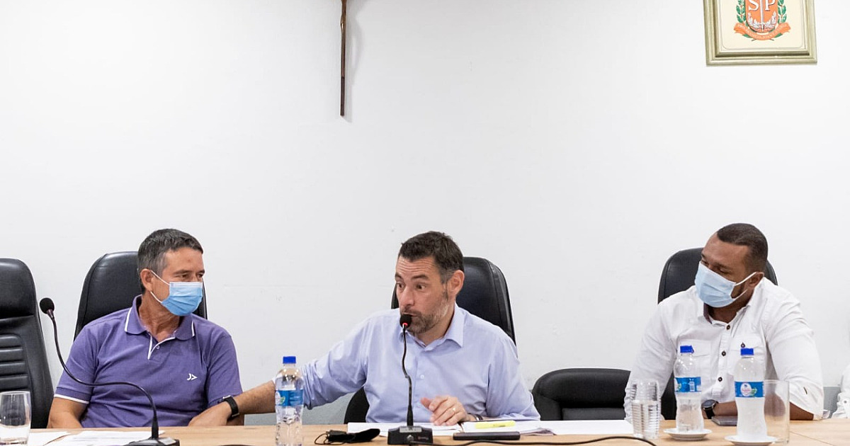 Câmara recebe secretário de Habitação do Estado para falar de Regularização Fundiária