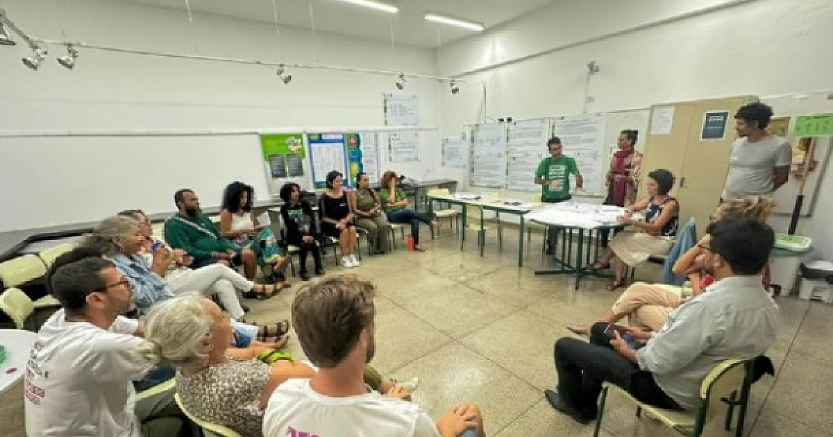 Primeira Pré-Conferência do Meio Ambiente de São Sebastião reúne ambientalistas na Enseada