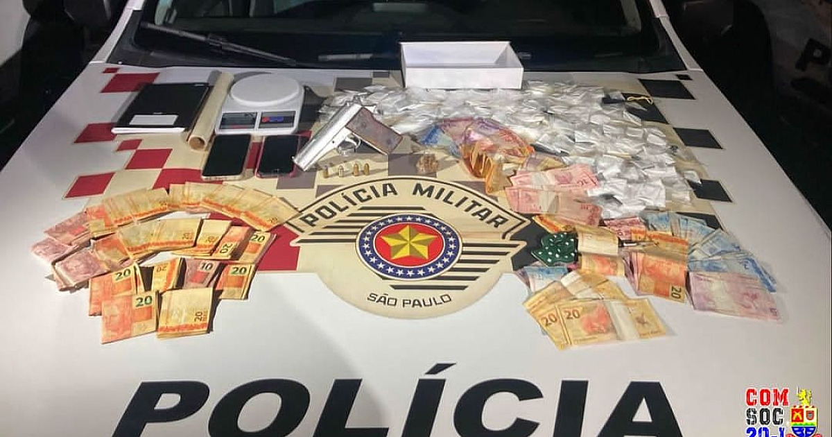 PM prende traficante com arma, droga e dinheiro do crime no Massaguaçú