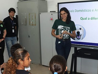 Programa de educação ambiental leva conscientização sobre fauna doméstica e silvestre a escolas lindeiras de Caraguatatuba