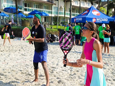 Etapa decisiva do Circuito Tropical Beach Tennis 2024 agita Maresias no fim de semana