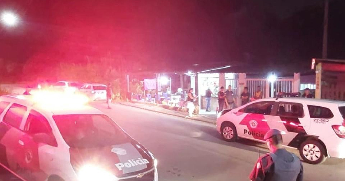 Operação Impacto Integrada aborda 210 pessoas, fecha estabelecimentos e recolhe veículos irregulares em Caraguá