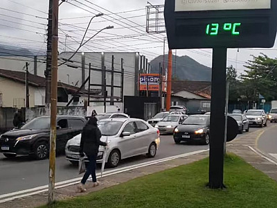Frente fria avança para o Rio e Minas deixando rastro de Primavera na região