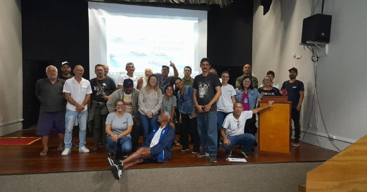 Reunião aborda legislação e orientações sobre pesca da Tainha em São Sebastião