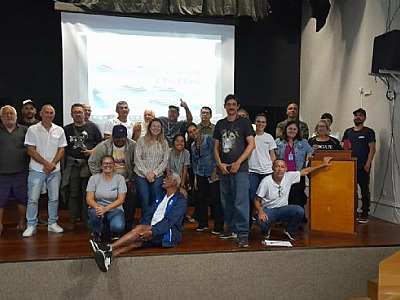 Reunião aborda legislação e orientações sobre pesca da Tainha em São Sebastião