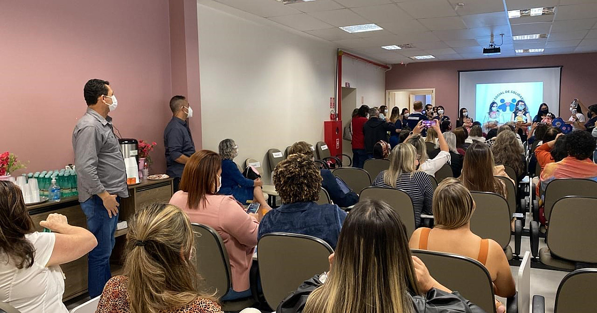 Fundo Social participa de encontro sobre políticas públicas solidárias