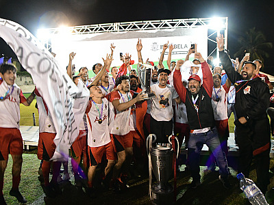 Pequeá é campeão da 1ª Divisão do Futebol de Campo de Ilhabela
