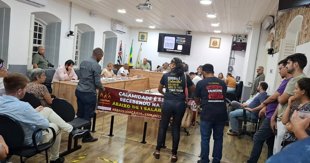 Sindserv mantém pressão com manifestações por reajustes