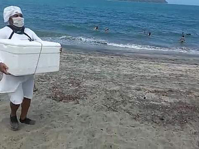 Trabalhadores ambulantes em Ubatuba devem regularizar cadastro para não perder licença municipal