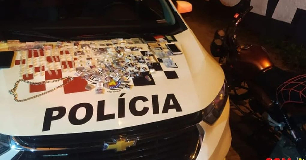 PM prende dois com crack, maconha e cocaína em Ubatuba