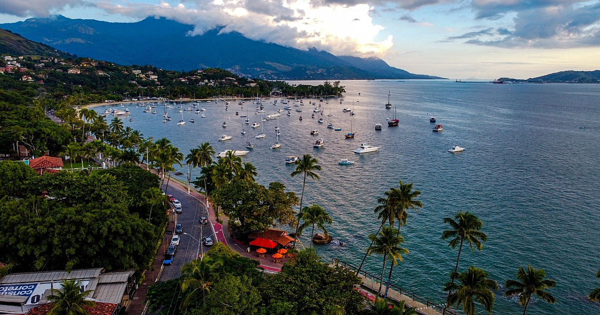 Feriado impulsiona turismo local e dobra ocupação hoteleira de Ilhabela em 2024