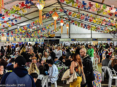 Julho em São Sebastião: festas, shows e tradição para todos os gostos