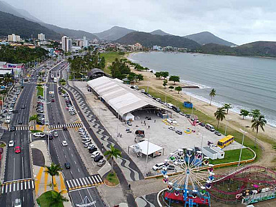 Caraguatatuba lança programação de fim de ano com fogos silenciosos, shows e agenda cultural descentralizada