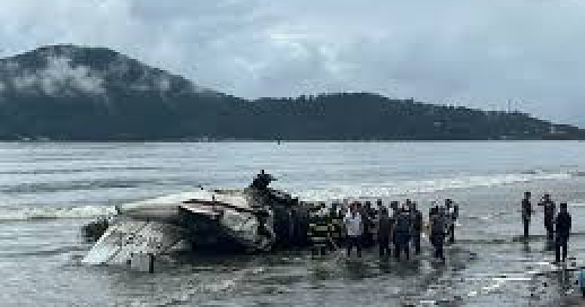 Queda de aeronave deixa dois mortos e seis feridos em Ubatuba