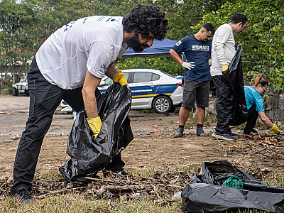 Prefeitura de São Sebastião promove ação de limpeza no Mangue do Colhereiro na sexta-feira