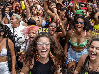 País conservador, Brasil tem 7 em cada 10 mulheres com medo de assédio sexual no Carnaval