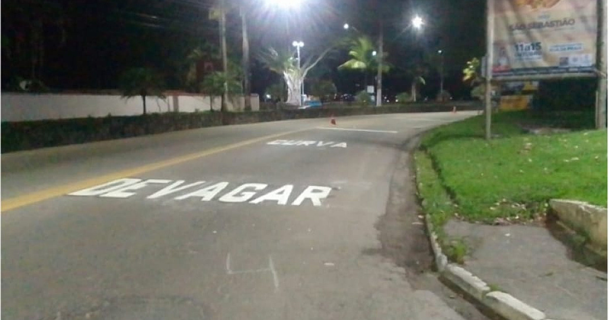 JDL antecipa e Detraf instala nova sinalização em trecho com acidentes em S.S