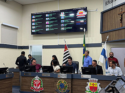 Câmara define comissões permanentes na primeira sessão do ano em Caraguatatuba