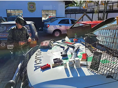 Polícia Ambiental flagra caçador no Rio Claro em Caraguatatuba