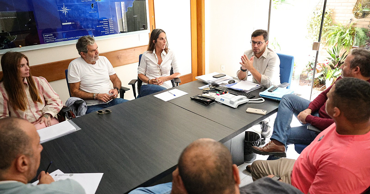 Reinaldinho recebe representantes da Renova Cambury para discutir demandas da comunidade