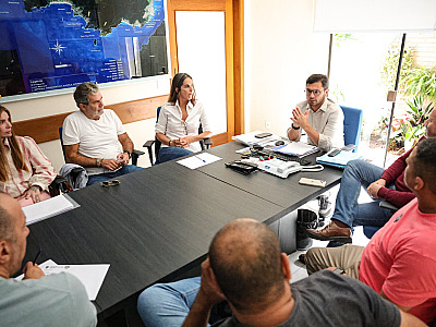 Reinaldinho recebe representantes da Renova Cambury para discutir demandas da comunidade